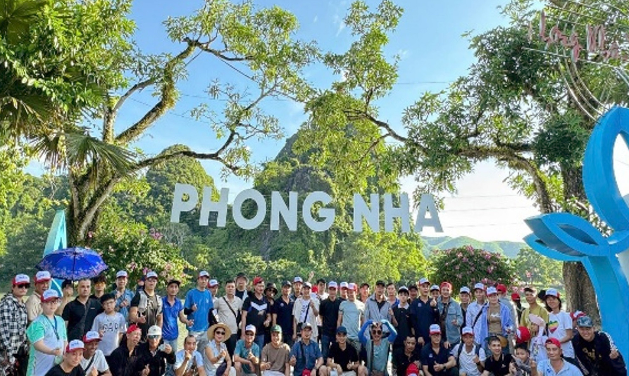 人気の観光地、フォンニャ-ケバン国立公園の洞窟 ツアー!!